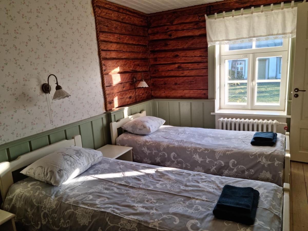 Vanatoa Taluhotell Koguva Esterno foto