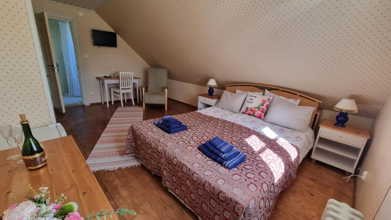 Vanatoa Taluhotell Koguva Esterno foto